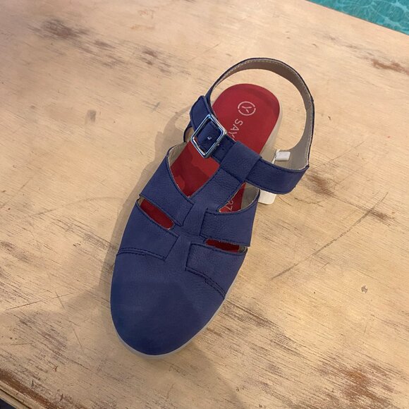 Saydo - Fleur Blue - Multiple Sizes (NEW W/ BOX) - Picture 2 of 3